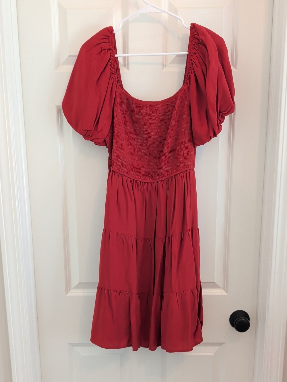 Women's Red Puff-Sleeve Tiered Dress
